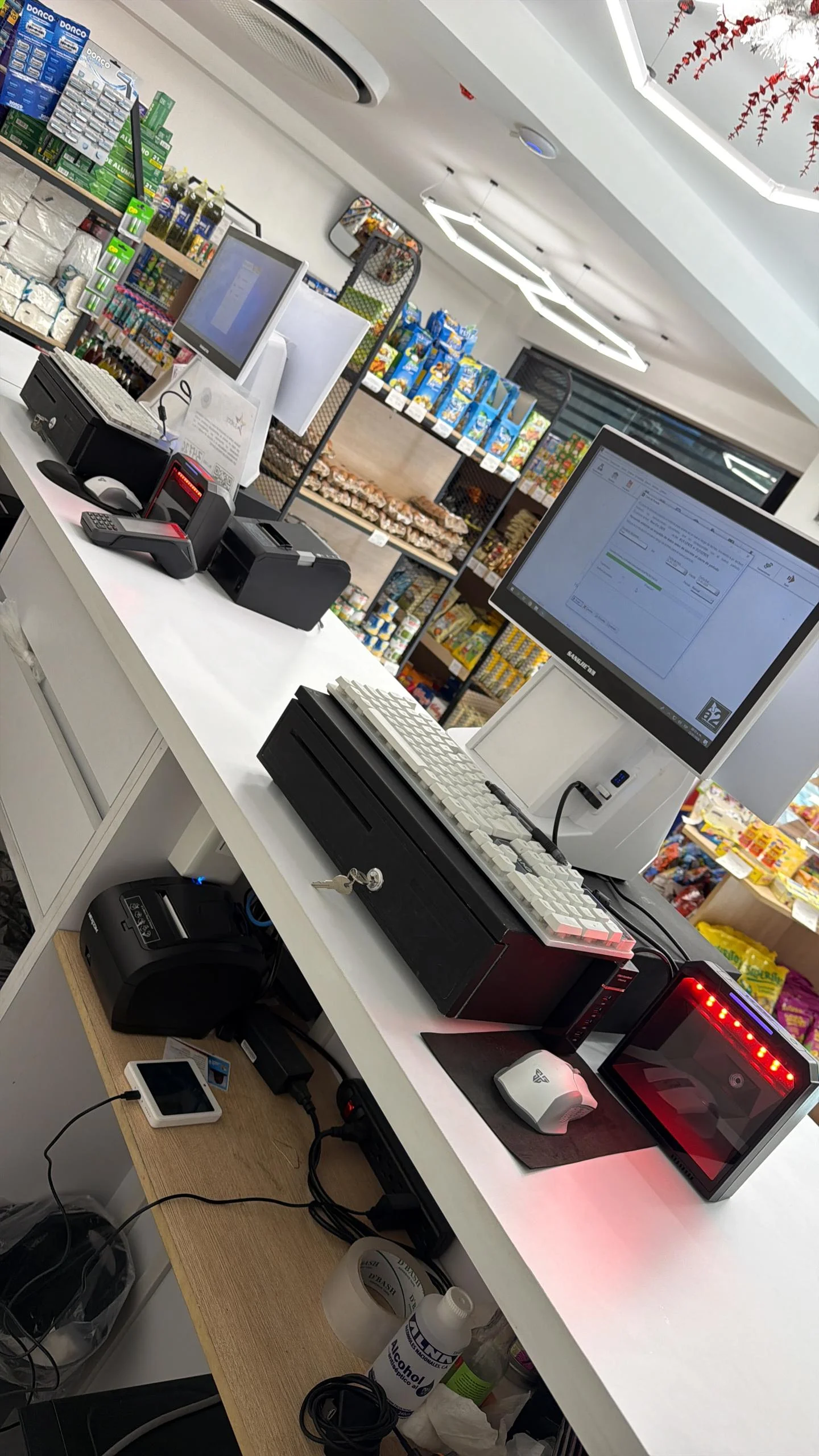 Consultoría y soporte tecnológico en Tecnosoluciones Empresariales LR